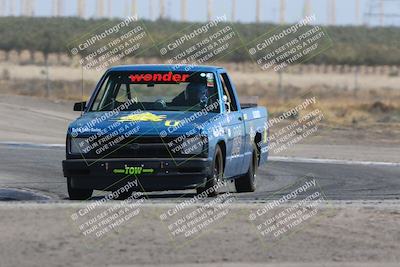 media/Sep-28-2024-24 Hours of Lemons (Sat) [[a8d5ec1683]]/1140am (Outside Grapevine)/